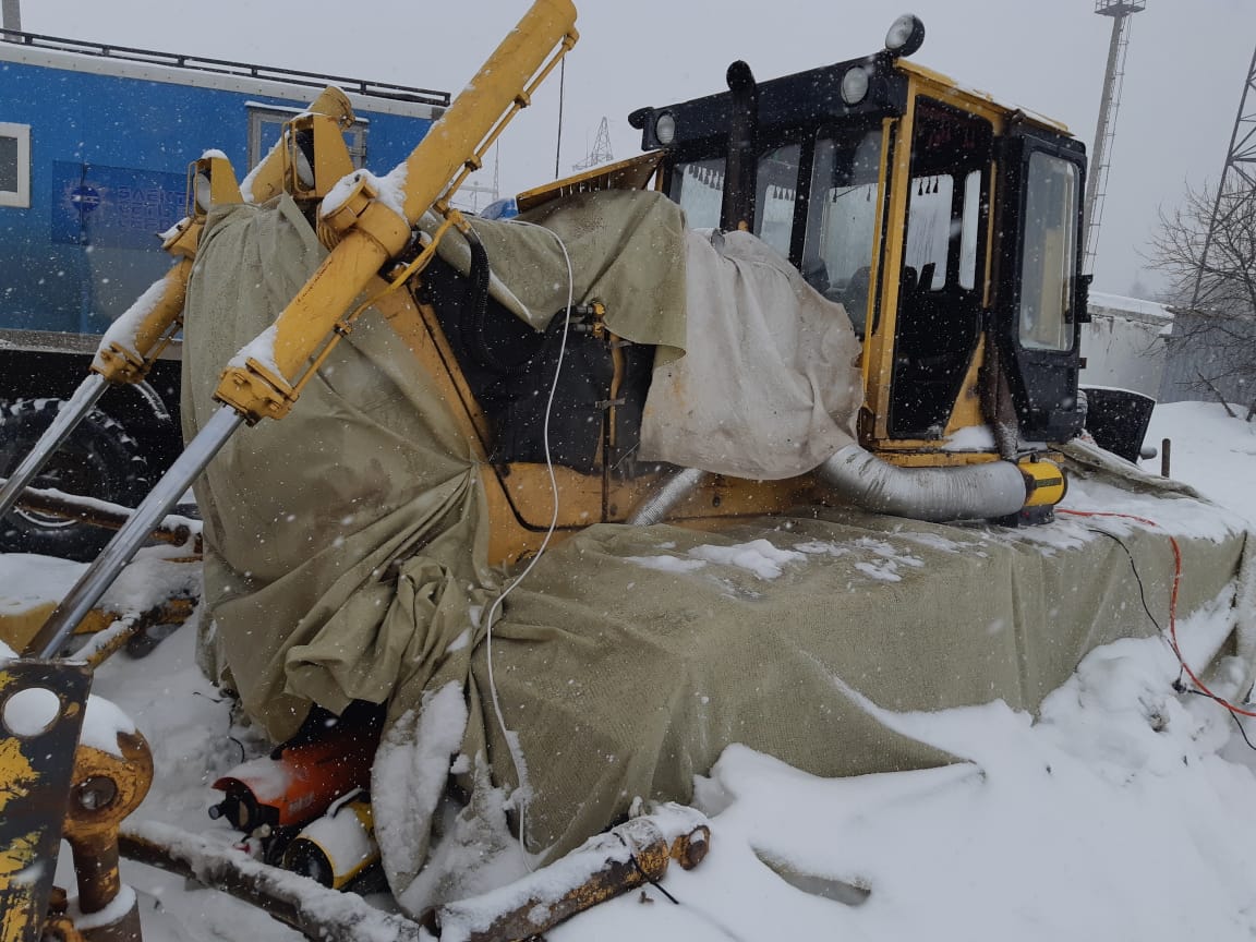 Отогрев и теплый запуск спецтехники, трактора грузовиков фуры.