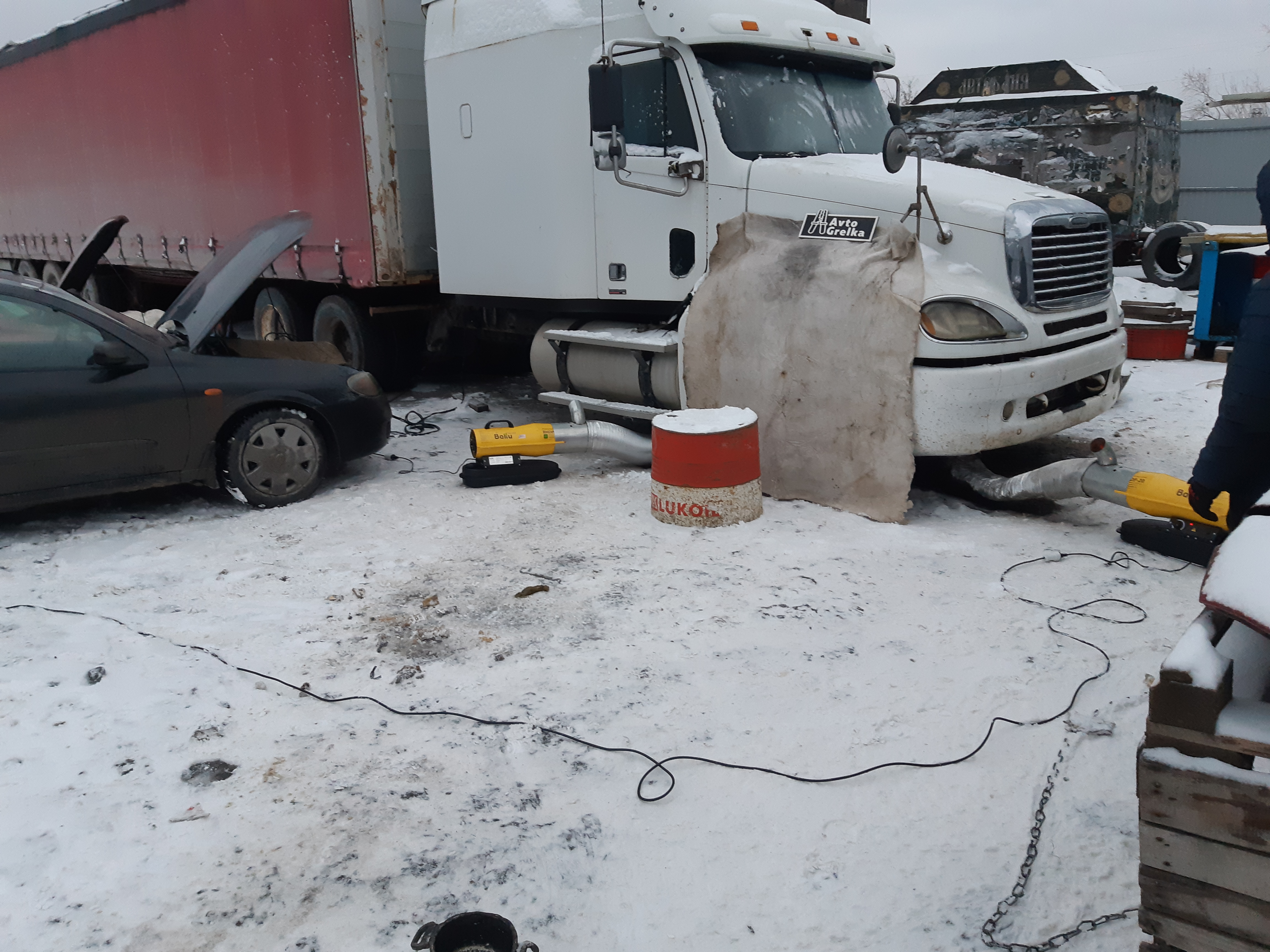 Отогрев и теплый запуск грузовых автомобилей и спецтехники в Тюмени Автогрелка 72